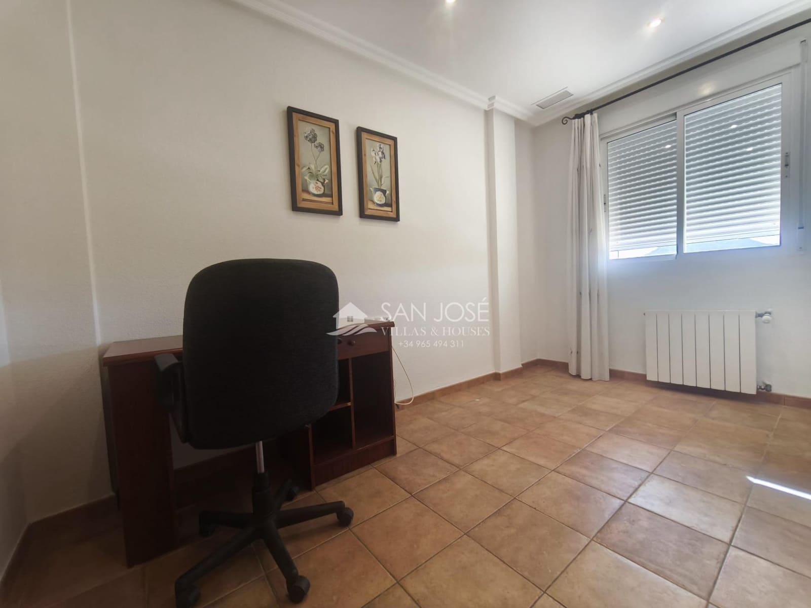 4 soverom Bungalow til leie i Aspe - € 850 (Ref: 10055530)