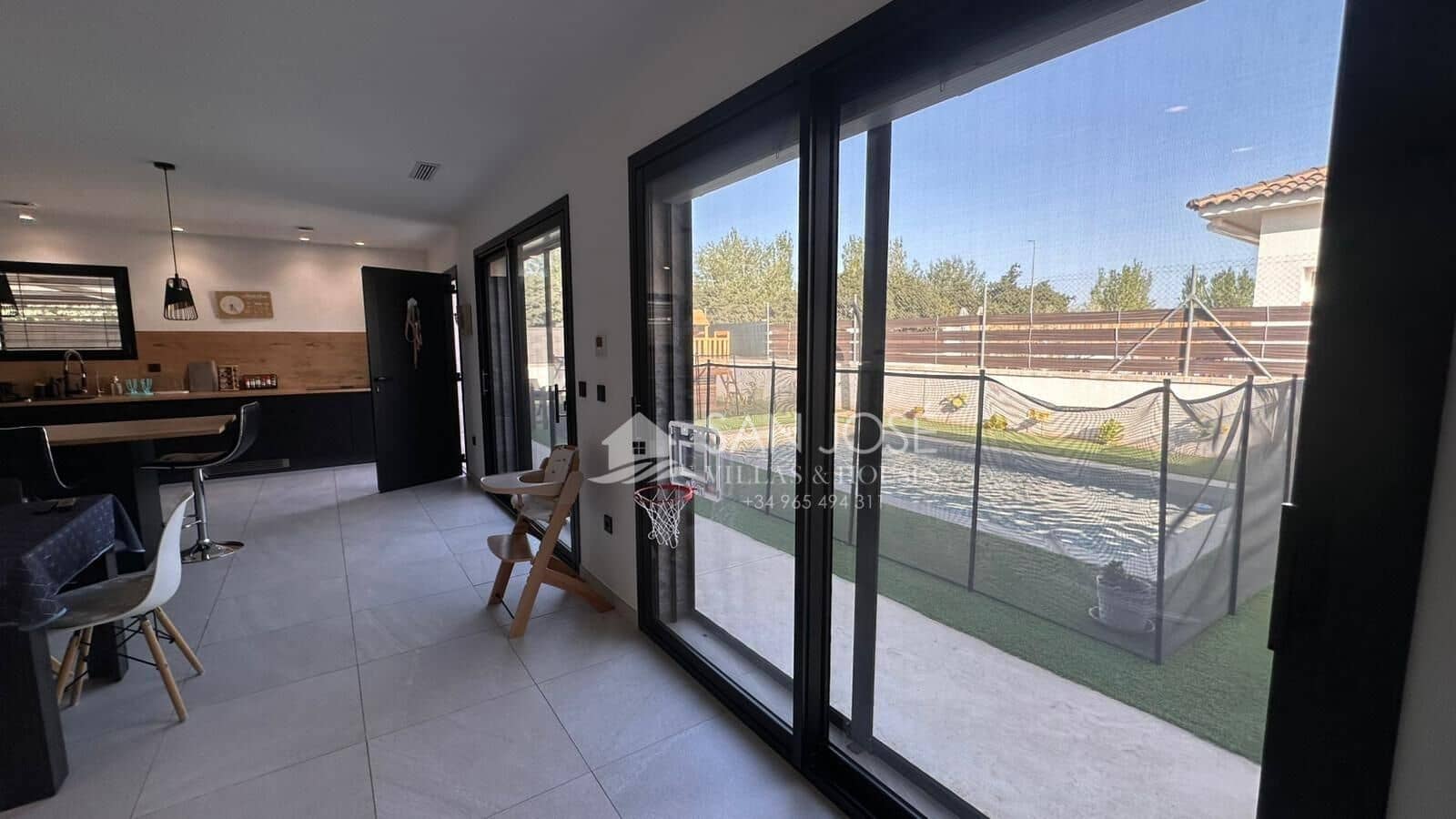 3 makuuhuone Huvila vuokrattavana paikassa Aspe mukana uima-altaan - 2 400 € (Ref: 10055531)