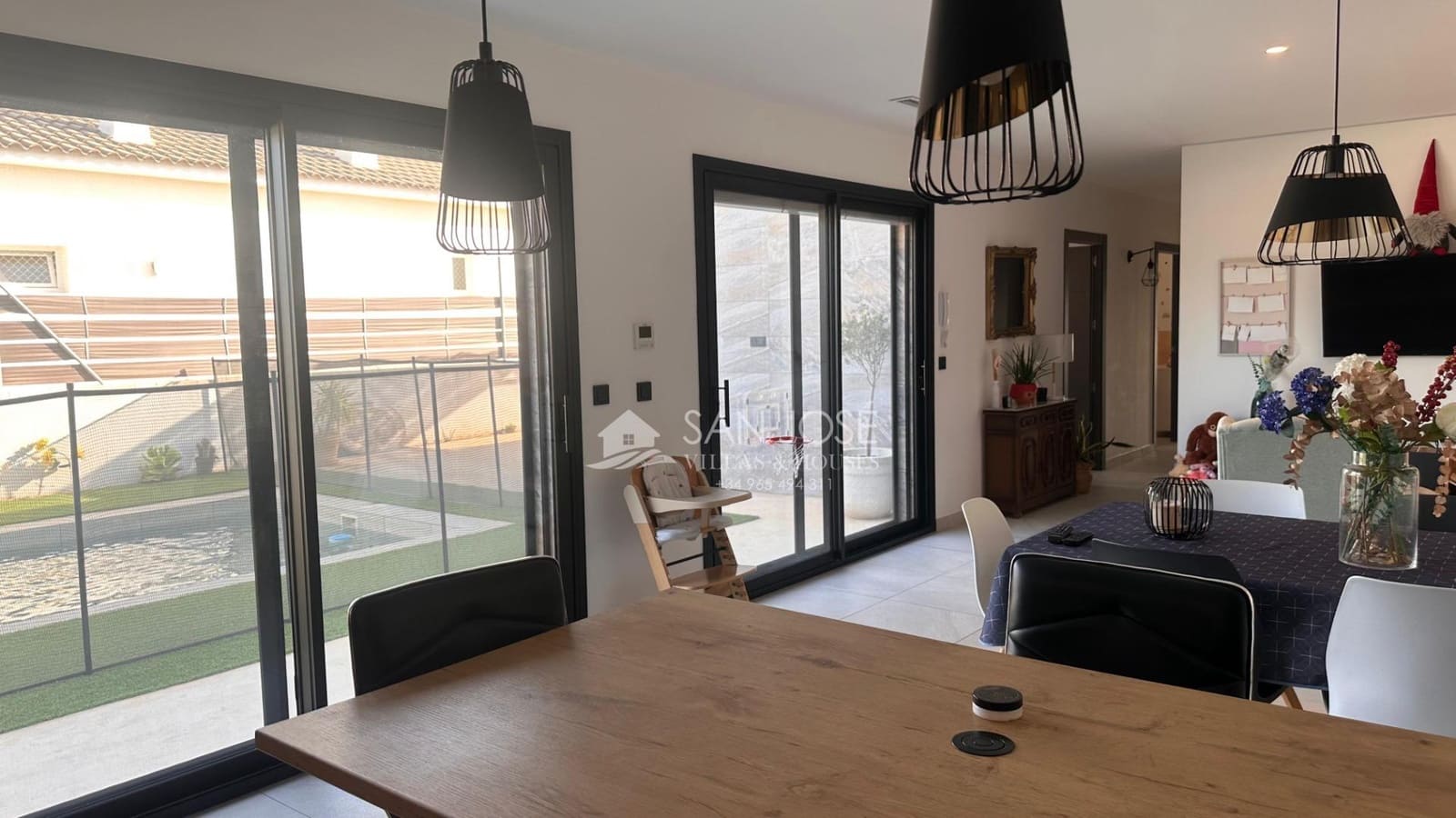 3 makuuhuone Huvila vuokrattavana paikassa Aspe mukana uima-altaan - 2 400 € (Ref: 10055531)