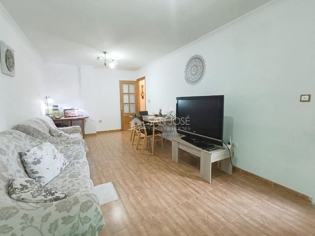 Piso de 3 habitaciones en La Romana en venta - 125.050 € (Ref: 10064616)