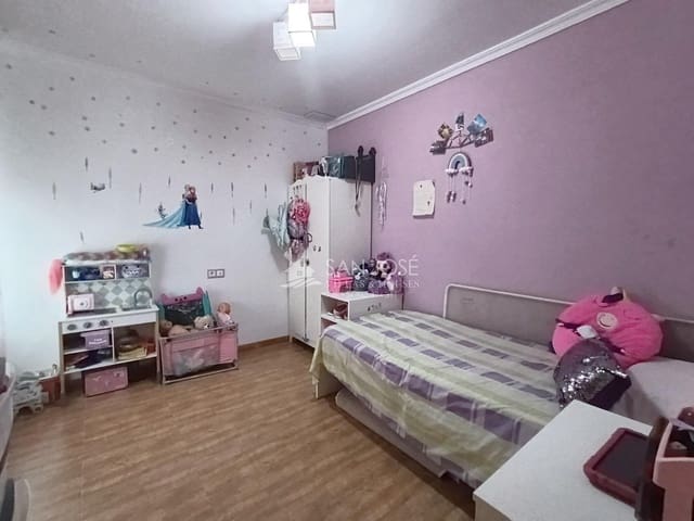 Piso de 3 habitaciones en La Romana en venta - 125.050 € (Ref: 10064616)