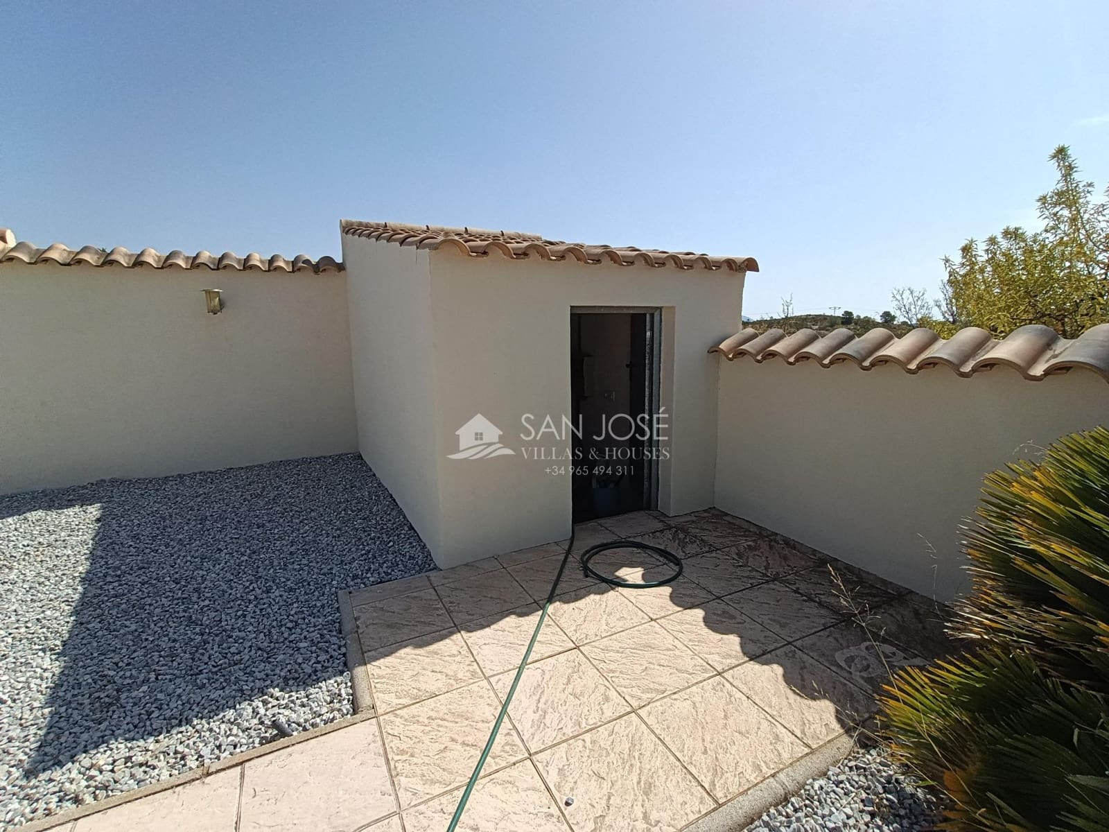 3 Zimmer Villa zu verkaufen in Pinoso mit Pool - 325.000 € (Ref: 10064619)