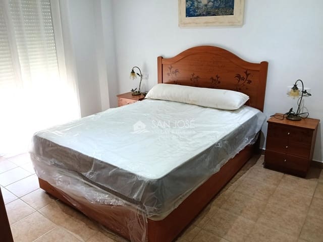 3 sovrum Lägenhet att hyra i Aspe med garage - 700 € (Ref: 10067871)