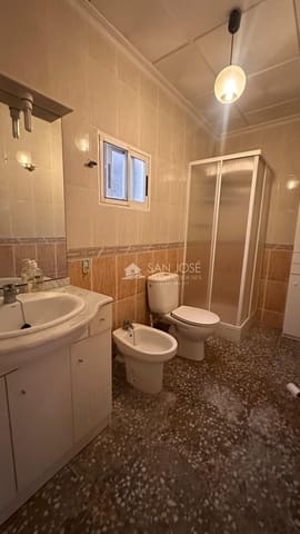 4 quarto Moradia para venda em L'Algueña / Alguenya com piscina - 207 260 € (Ref: 10098352)