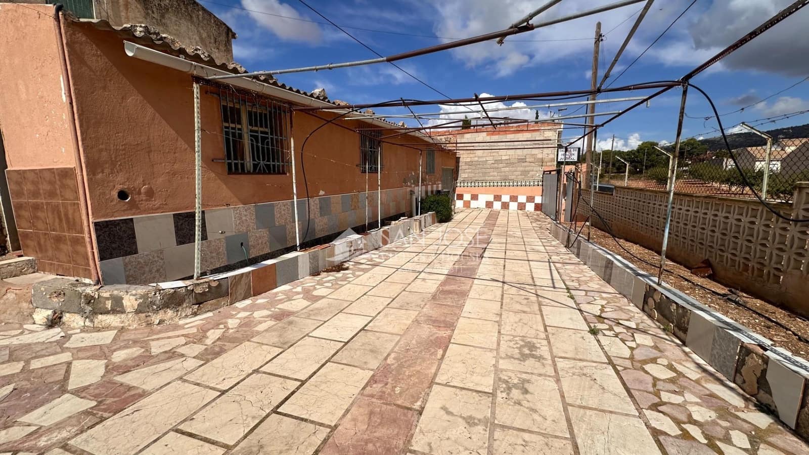 4 quarto Moradia para venda em L'Alguena / Alguenya com piscina - 207 260 € (Ref: 10098352)