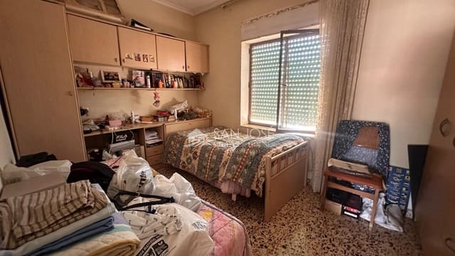 4 quarto Moradia para venda em L'Algueña / Alguenya com piscina - 207 260 € (Ref: 10098352)