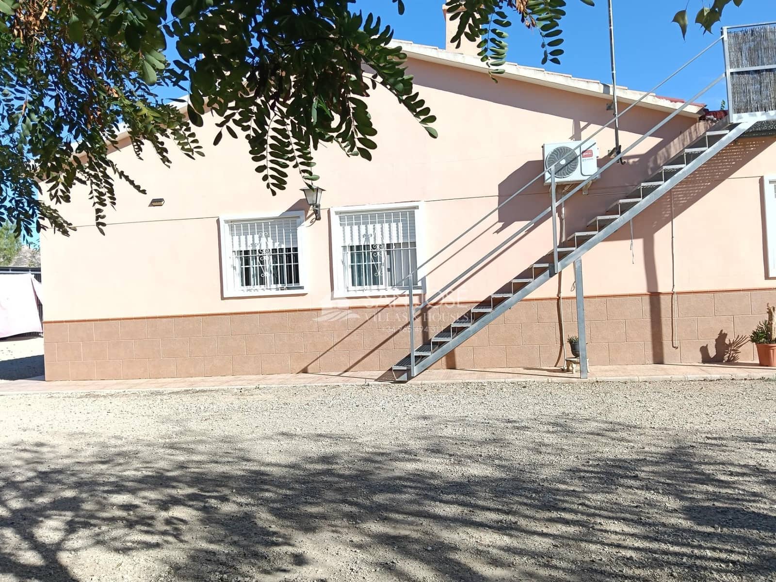 3 bedroom Villa for sale in Aspe - € 272,584 (Ref: 10131820)