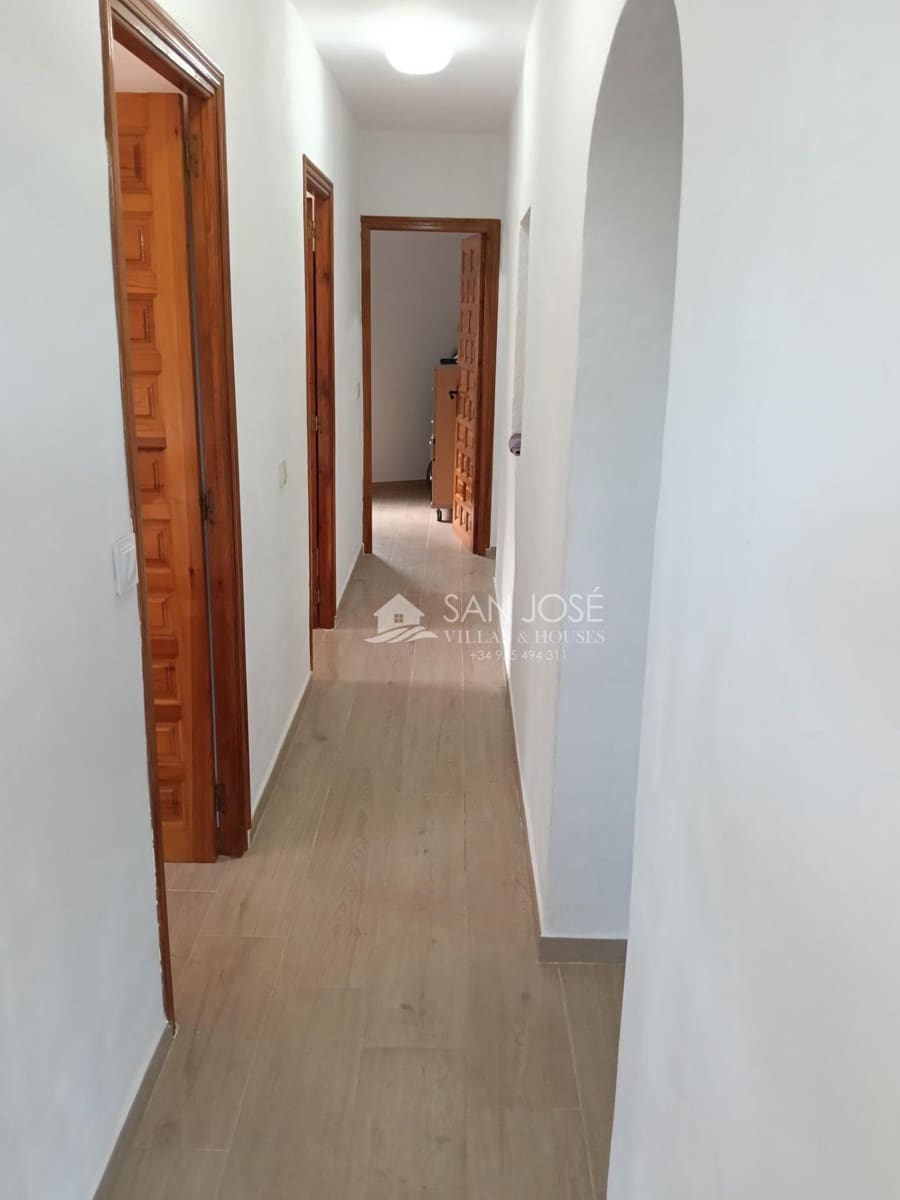 5 soverom Villa til salgs i Monforte del Cid med svømmebasseng garasje - € 366 940 (Ref: 10136012)