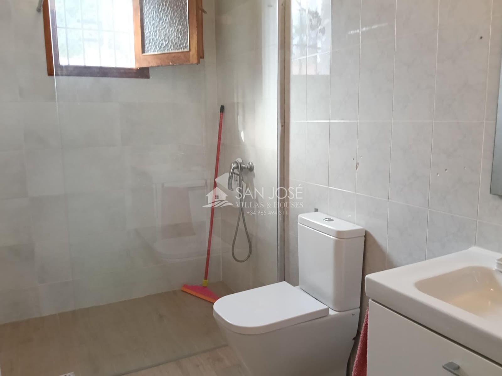 5 soverom Villa til salgs i Monforte del Cid med svømmebasseng garasje - € 366 940 (Ref: 10136012)