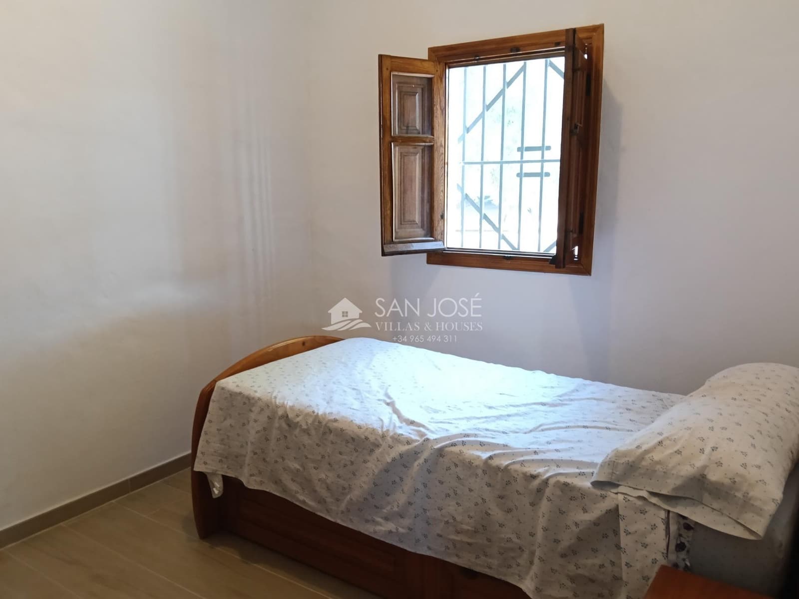 5 soverom Villa til salgs i Monforte del Cid med svømmebasseng garasje - € 366 940 (Ref: 10136012)
