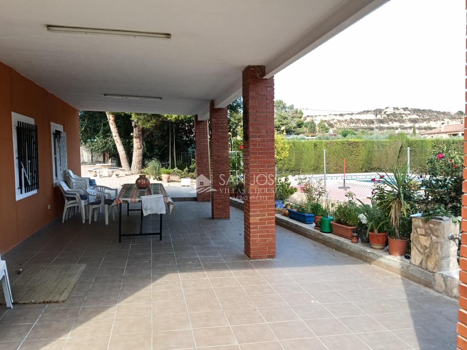 5 soverom Villa til salgs i Monforte del Cid med svømmebasseng garasje - € 366 940 (Ref: 10136012)