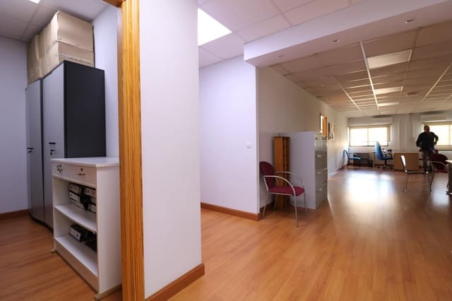 Virksomhed til salg i Aspe - € 335.000 (Ref: 10147337)