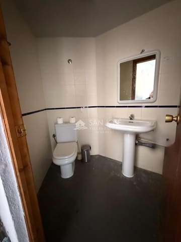 Kaupallinen myytävänä paikassa Petrel / Petrer - 150 000 € (Ref: 10155451)