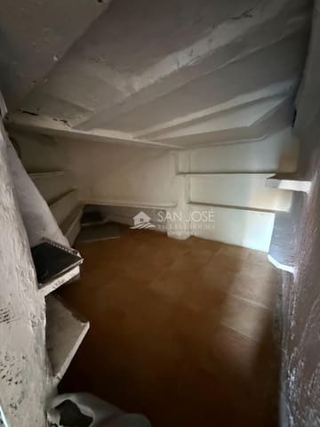 Kaupallinen myytävänä paikassa Petrel / Petrer - 150 000 € (Ref: 10155451)