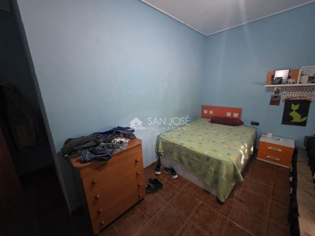 4 soverom Villa til salgs i Aspe med garasje - € 320 000 (Ref: 10155453)