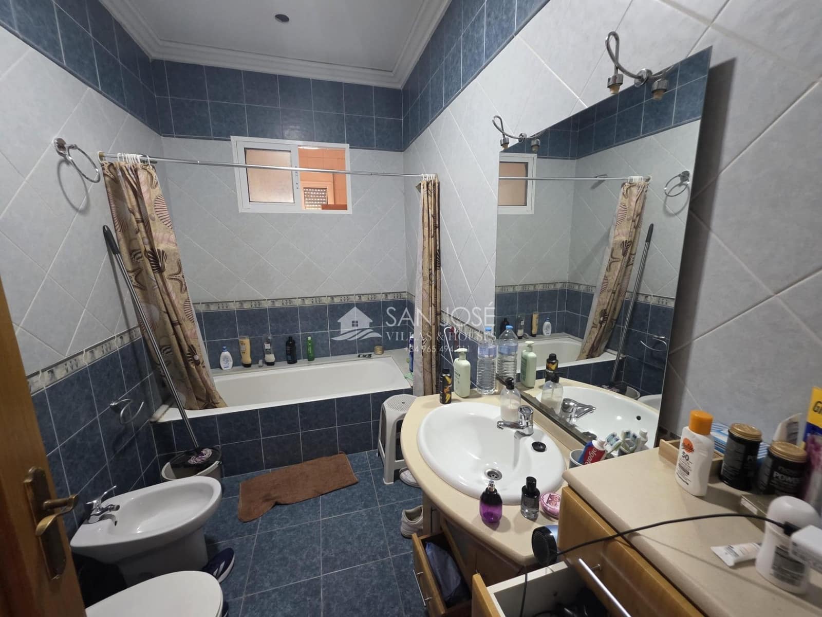 4 soverom Villa til salgs i Aspe med garasje - € 320 000 (Ref: 10155453)