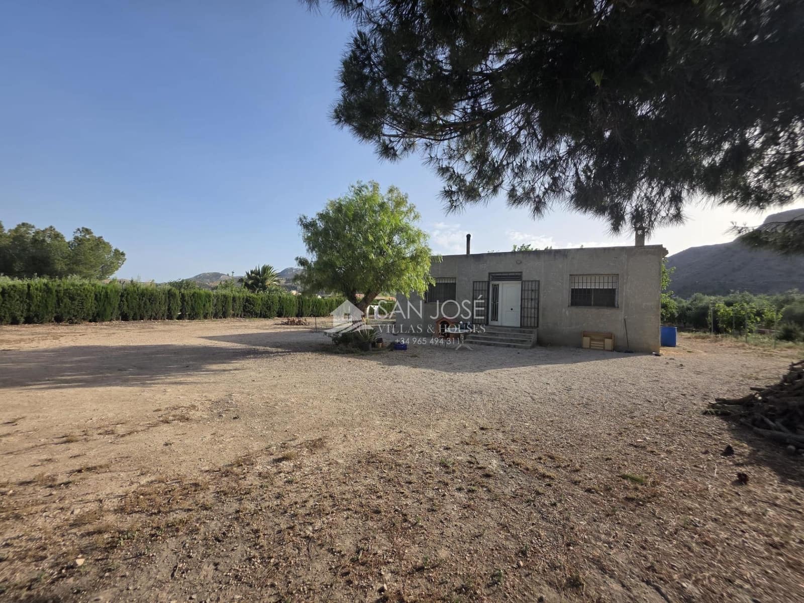 4 soverom Villa til salgs i Aspe med garasje - € 320 000 (Ref: 10155453)
