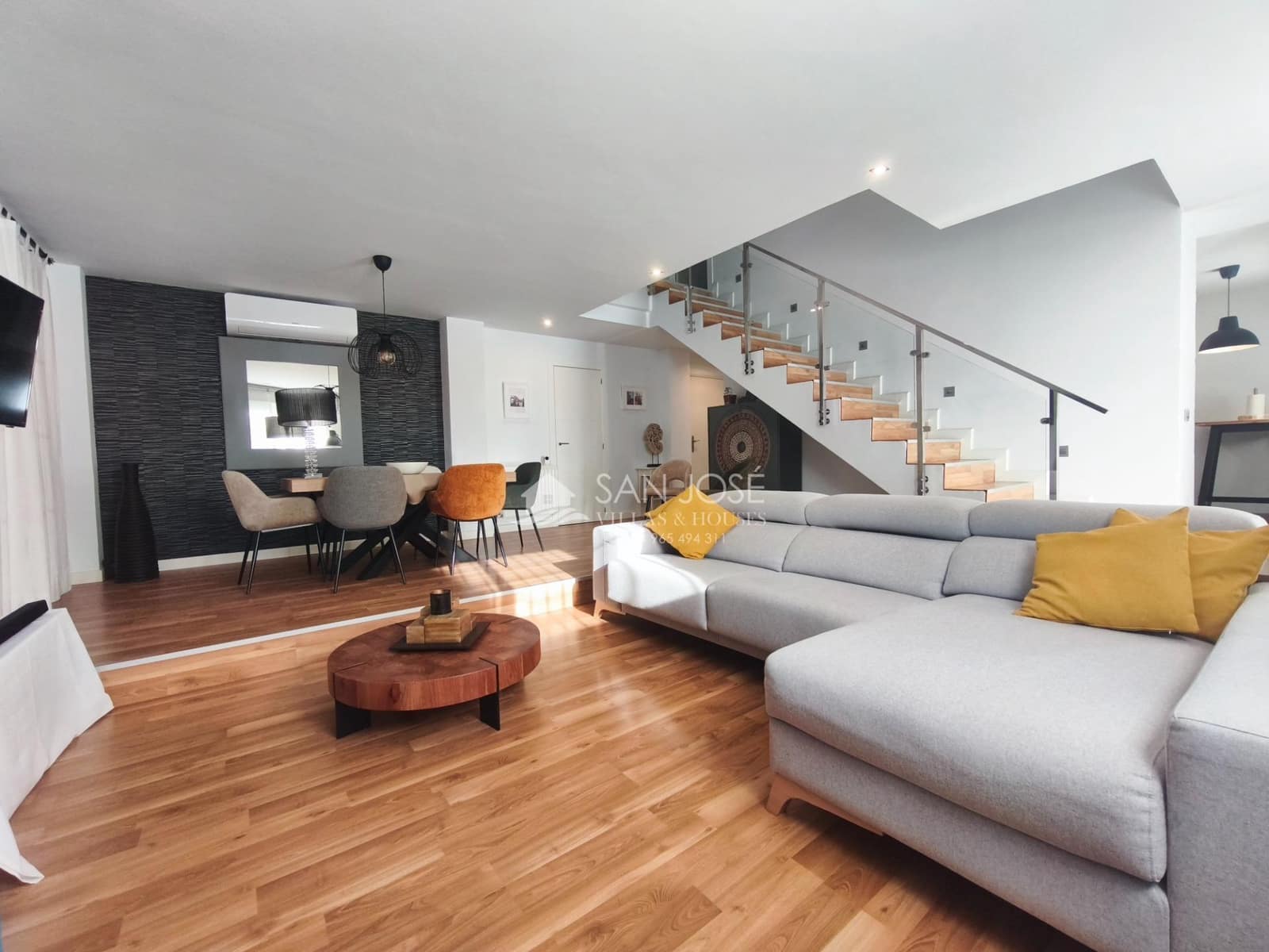 4 soverom Villa til salgs i Aspe med svømmebasseng garasje - € 489 000 (Ref: 10157860)