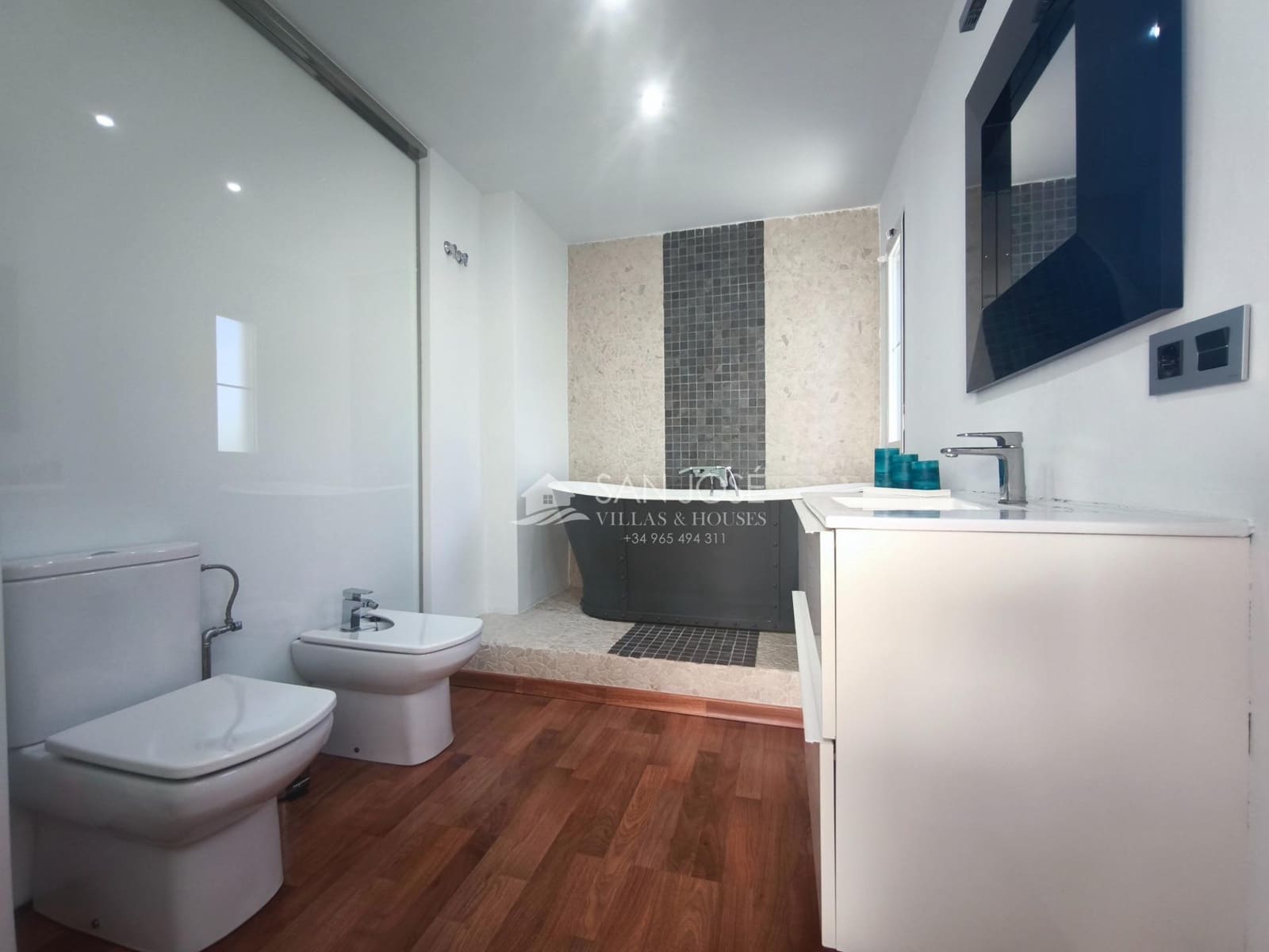 4 soverom Villa til salgs i Aspe med svømmebasseng garasje - € 489 000 (Ref: 10157860)