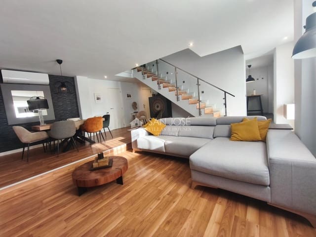 4 soverom Villa til salgs i Aspe med svømmebasseng garasje - € 489 000 (Ref: 10157860)