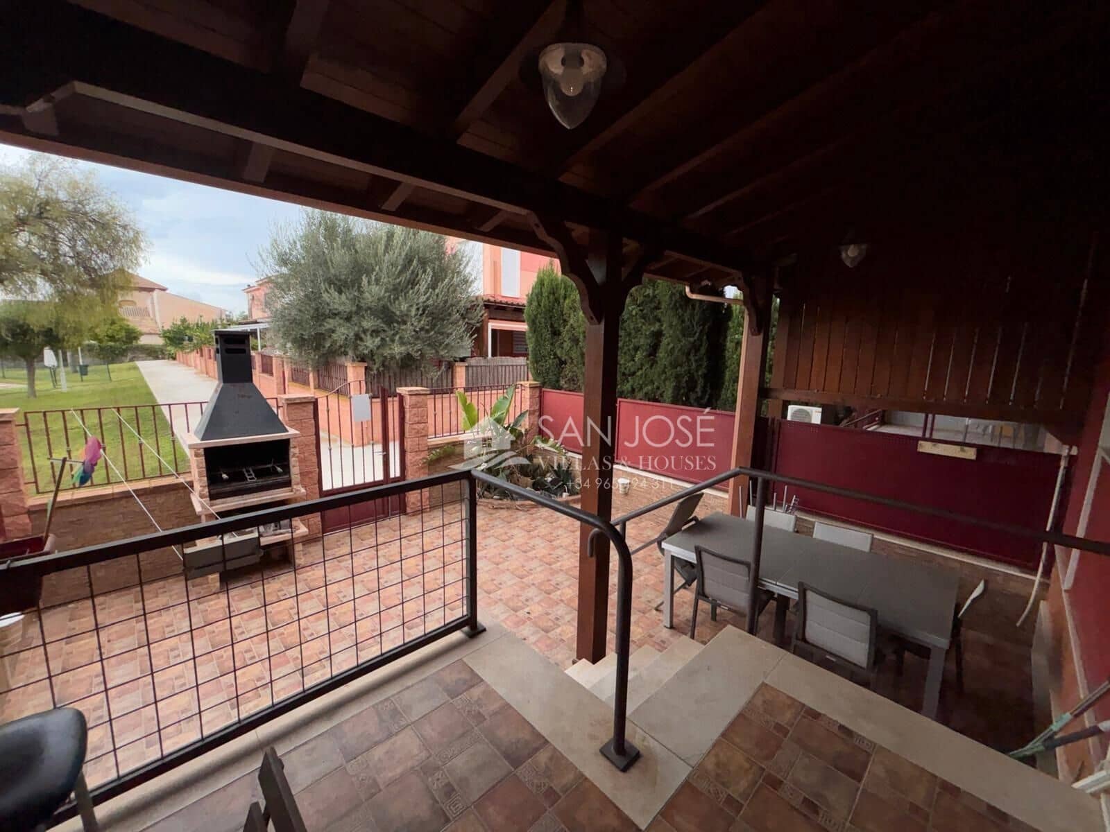 3 sovrum Bungalow till salu i Aspe med pool garage - 278 000 € (Ref: 10159625)