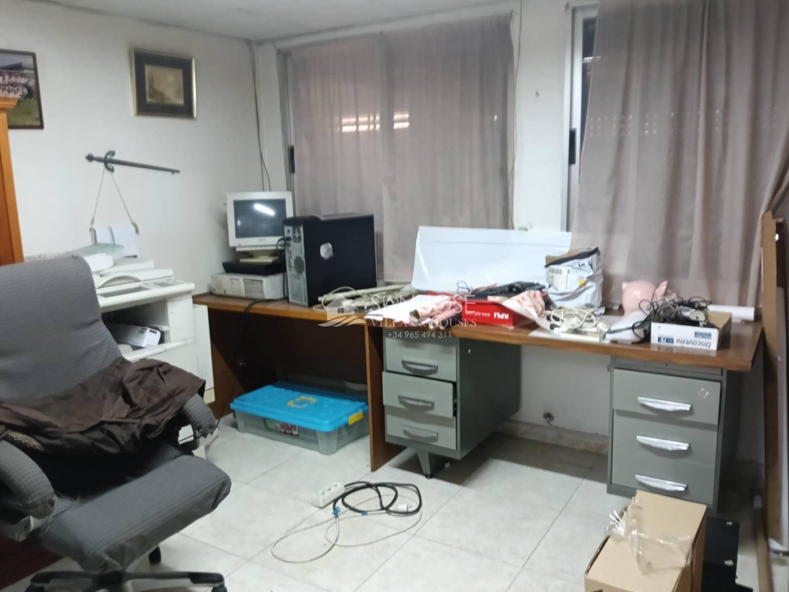 Comercial para venda em Aspe - 188 470 € (Ref: 10166860)