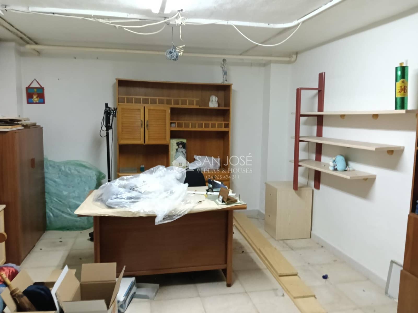 Comercial para venda em Aspe - 188 470 € (Ref: 10166860)