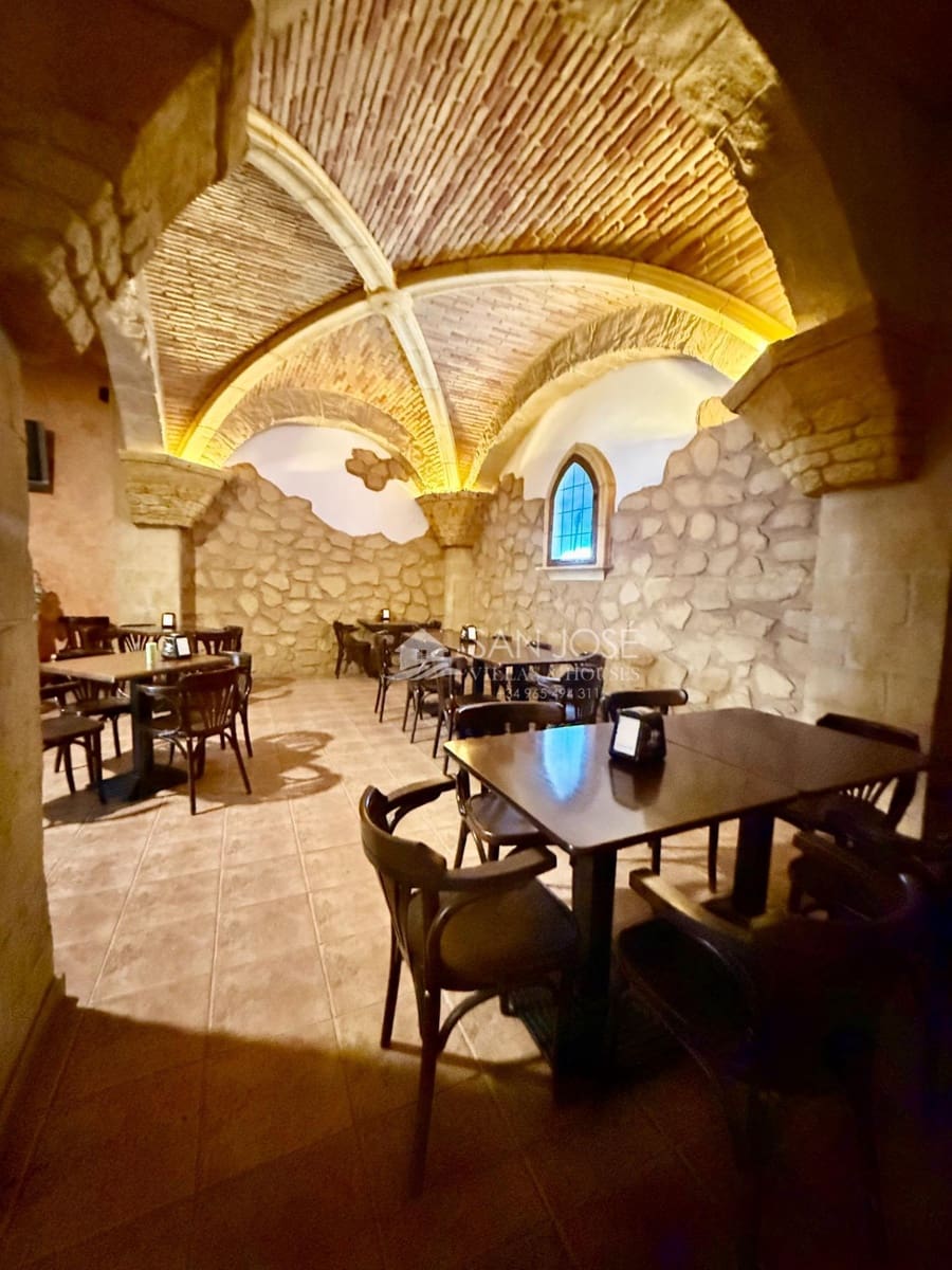 Local Commercial à vendre à Monforte del Cid - 295 000 € (Ref: 10168702)