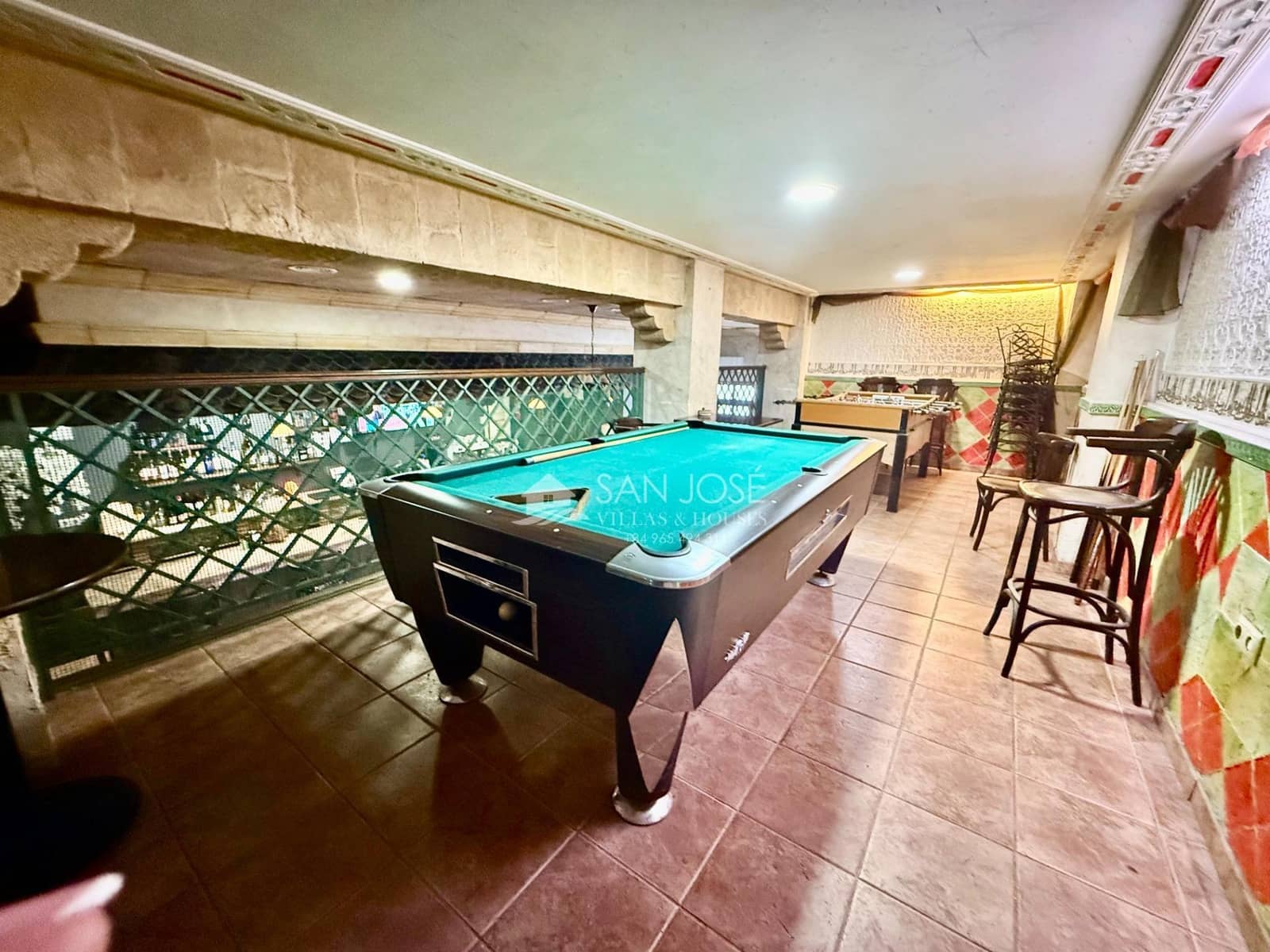 Local Commercial à vendre à Monforte del Cid - 295 000 € (Ref: 10168702)