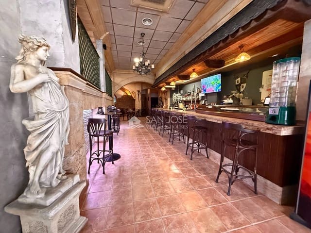 Local Commercial à vendre à Monforte del Cid - 295 000 € (Ref: 10168702)