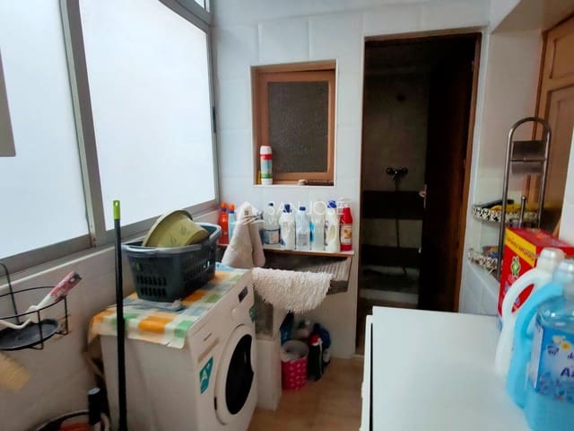 Piso de 3 habitaciones en Aspe en venta - 61.050 € (Ref: 10171563)