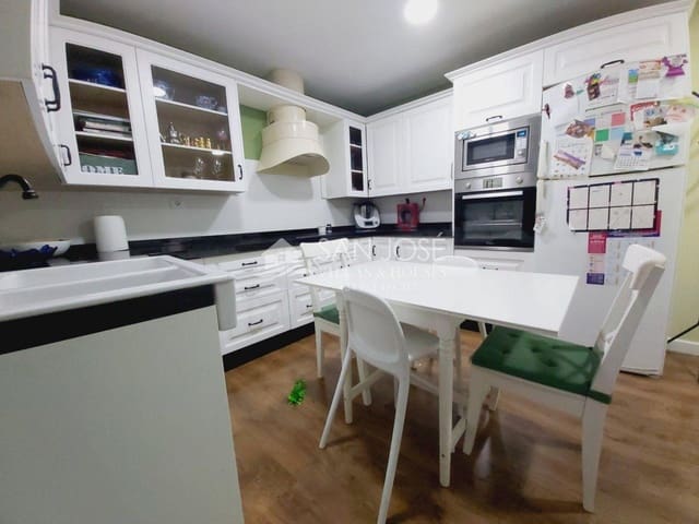 Casa de 3 habitaciones en Aspe en venta - 210.000 € (Ref: 10171565)