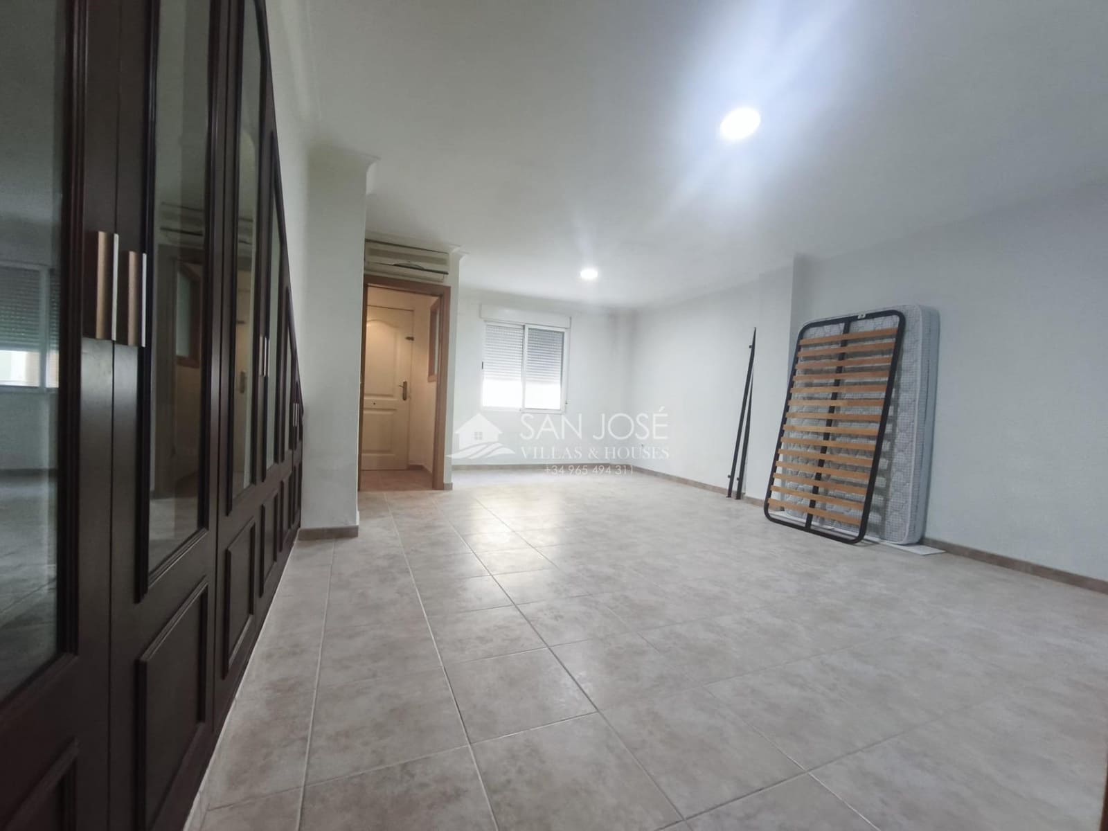 Casa de 3 habitaciones en Aspe en venta - 137.260 € (Ref: 10171566)