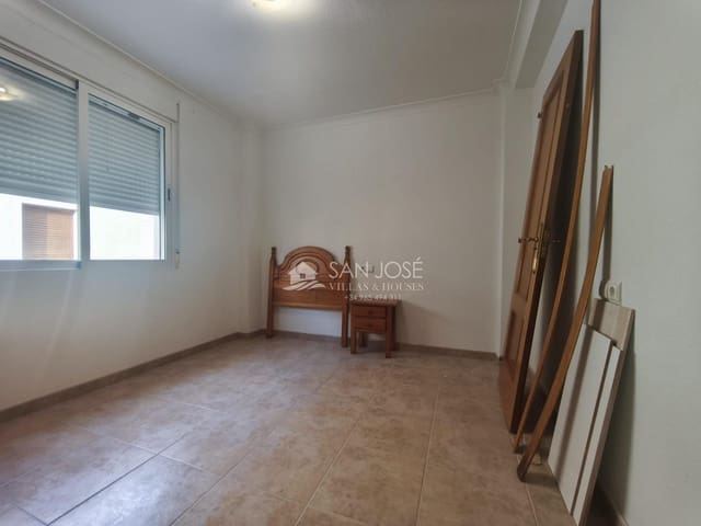 Casa de 3 habitaciones en Aspe en venta - 137.260 € (Ref: 10171566)