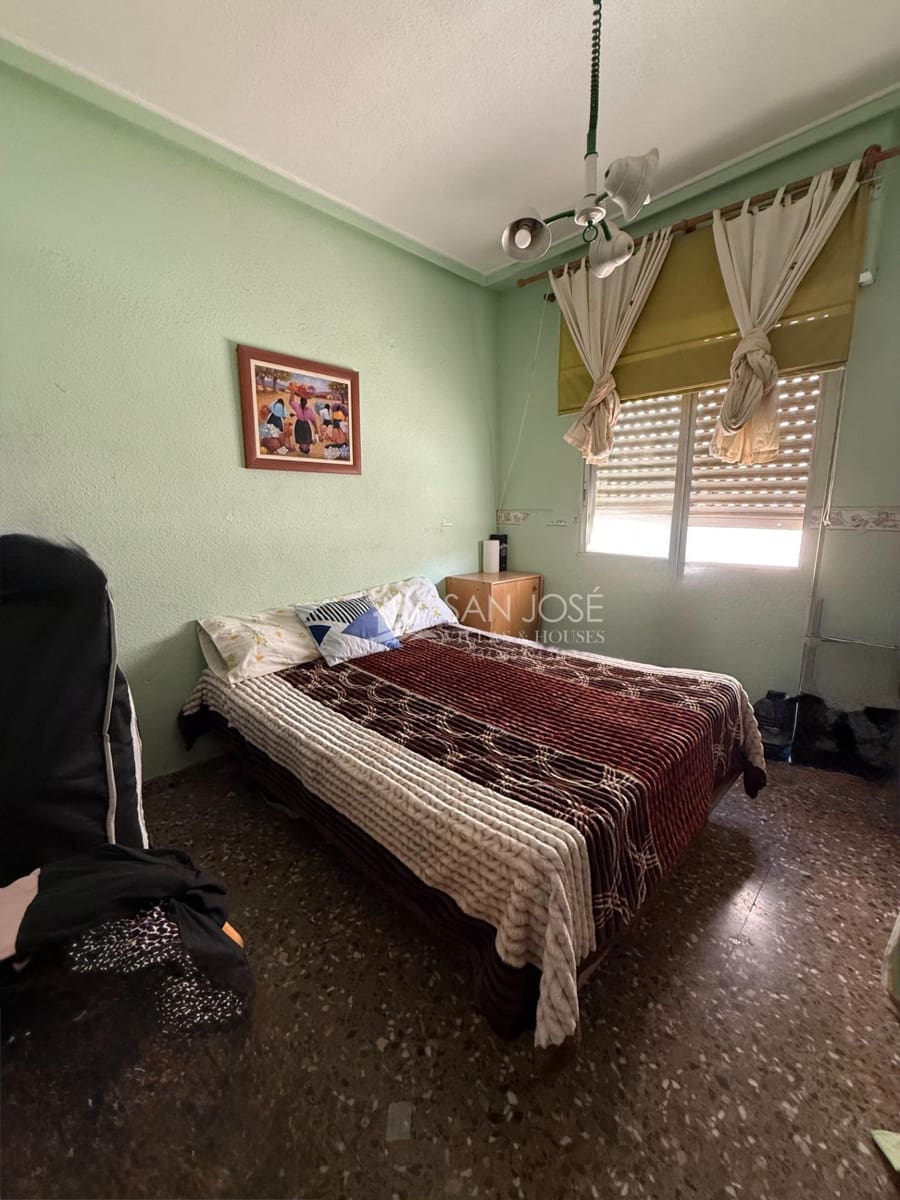 Piso de 3 habitaciones en Monforte del Cid en venta - 67.260 € (Ref: 10173873)