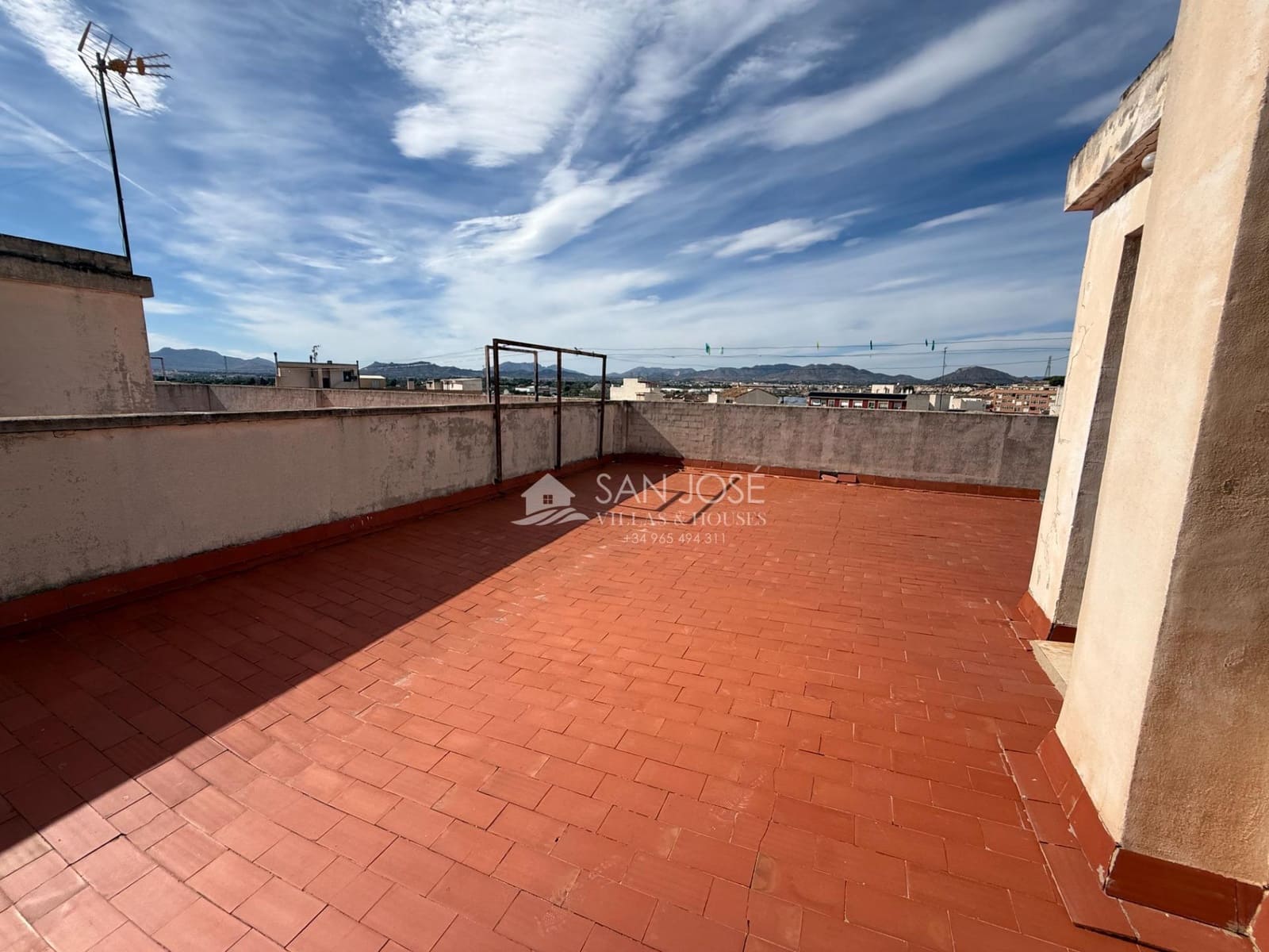 Piso de 3 habitaciones en Monforte del Cid en venta - 67.260 € (Ref: 10173873)