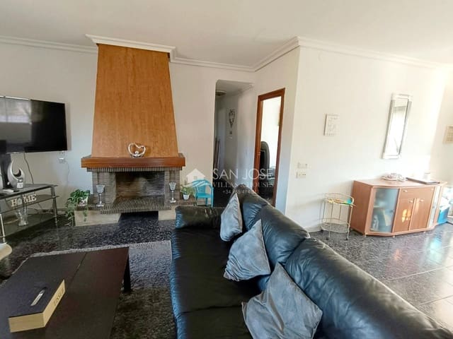 4 soverom Villa til salgs i Elda med garasje - € 130 000 (Ref: 10173874)