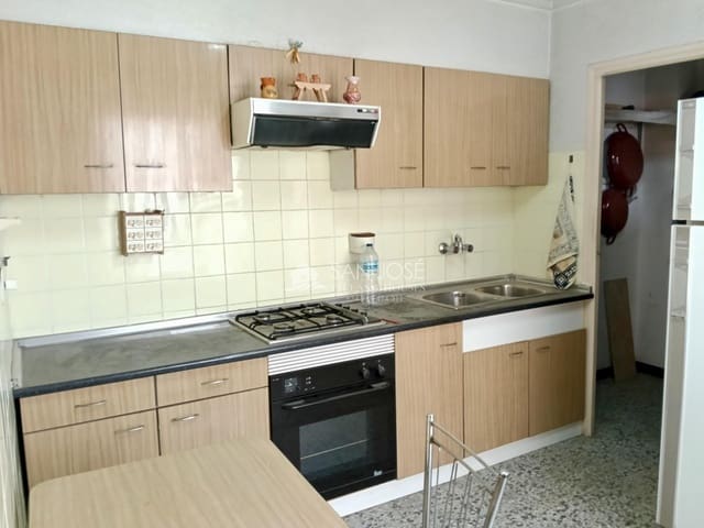 4 bedroom Flat for sale in Aspe - € 98,000 (Ref: 10177409)