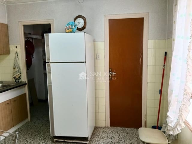 4 bedroom Flat for sale in Aspe - € 98,000 (Ref: 10177409)