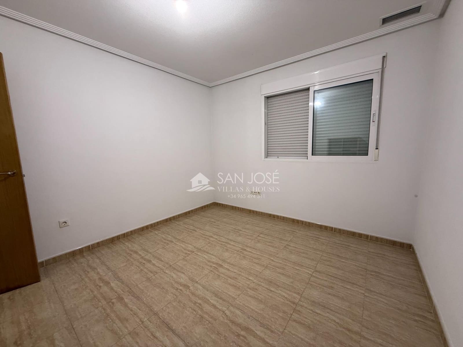 Piso de 3 habitaciones en Monforte del Cid en venta con garaje - 168.000 € (Ref: 10183093)