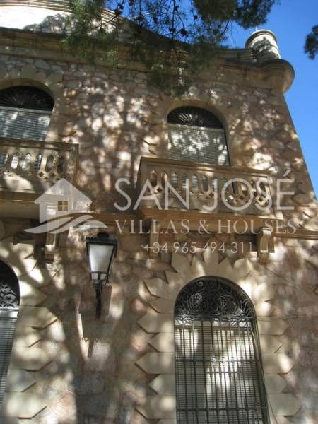 14 sypialnia Willa na sprzedaż w Monovar / Monover z basenem garażem - 2 500 000 € (Ref: 2553420)