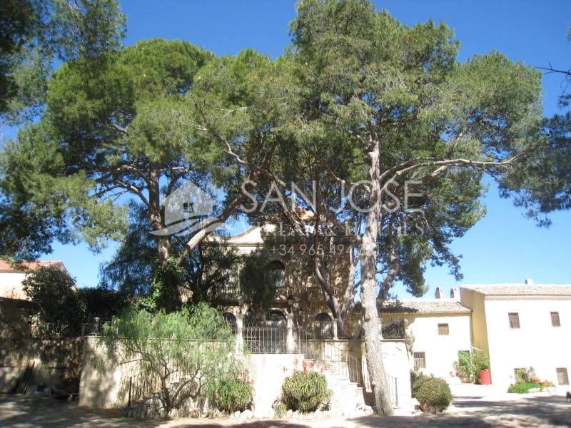 14 sypialnia Willa na sprzedaż w Monovar / Monover z basenem garażem - 2 500 000 € (Ref: 2553420)