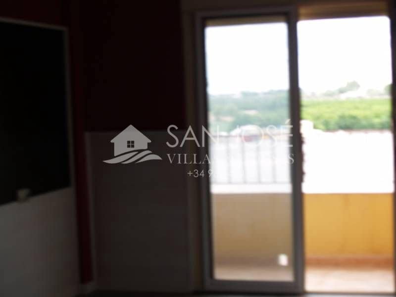 4 soveværelse Bungalow til salg i Daya Nueva med garage - € 186.000 (Ref: 3165836)