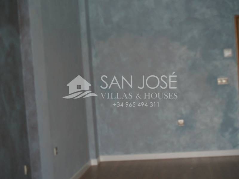 4 soveværelse Bungalow til salg i Daya Nueva med garage - € 186.000 (Ref: 3165836)