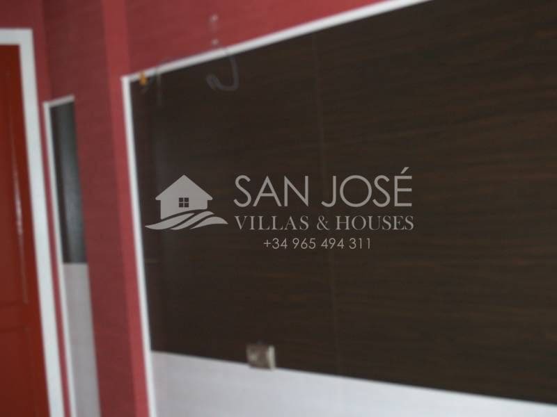 4 soveværelse Bungalow til salg i Daya Nueva med garage - € 186.000 (Ref: 3165836)