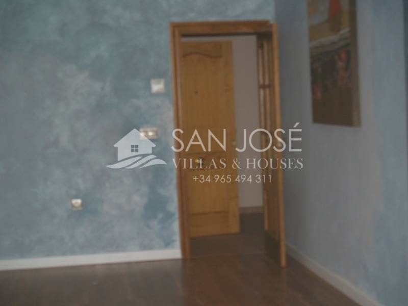 4 soveværelse Bungalow til salg i Daya Nueva med garage - € 186.000 (Ref: 3165836)