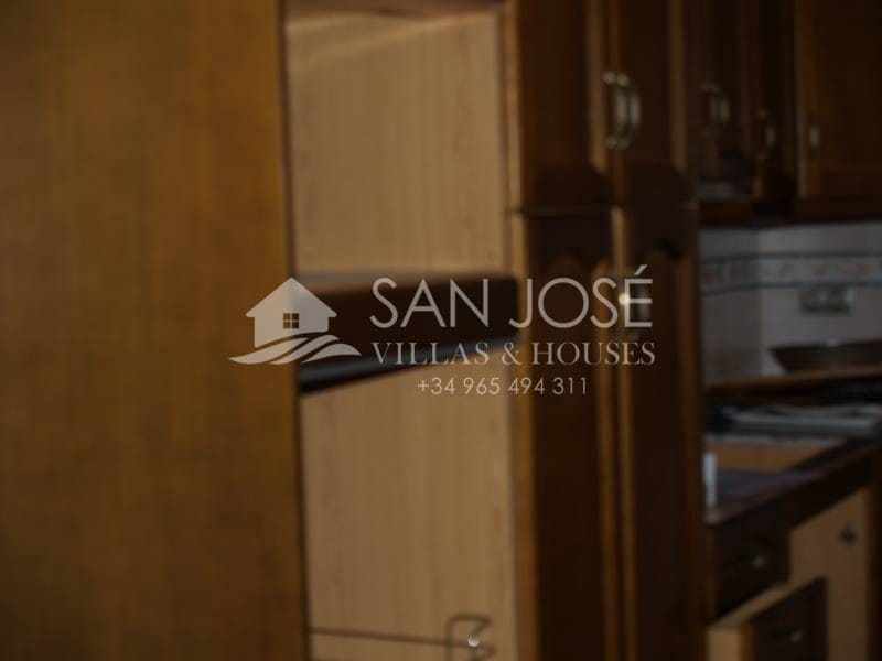 4 soveværelse Bungalow til salg i Daya Nueva med garage - € 186.000 (Ref: 3165836)