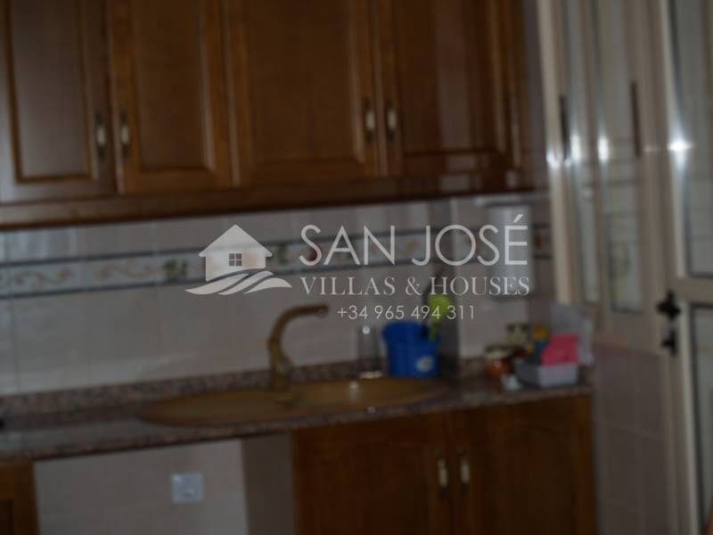 4 soveværelse Bungalow til salg i Daya Nueva med garage - € 186.000 (Ref: 3165836)