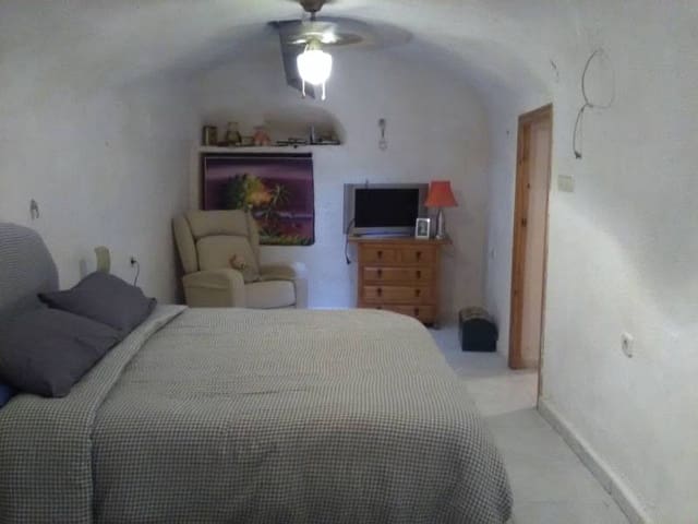 5 makuuhuone Huvila myytävänä paikassa Hondón de las Nieves - 309 000 € (Ref: 3165848)