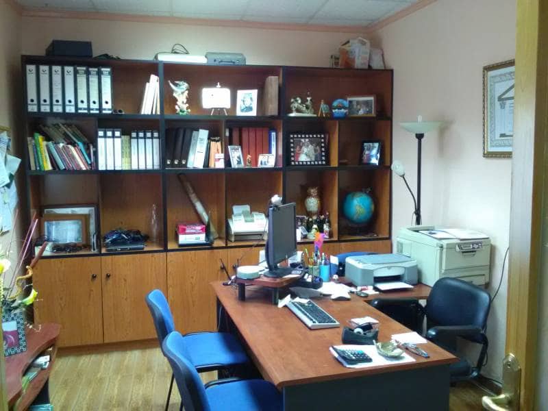 5 bedroom Villa for sale in Hondon de las Nieves - € 309,000 (Ref: 3165848)